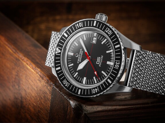 «DS PH200M with mesh bracelet»