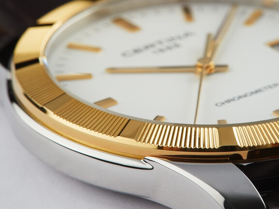 Gold bezel